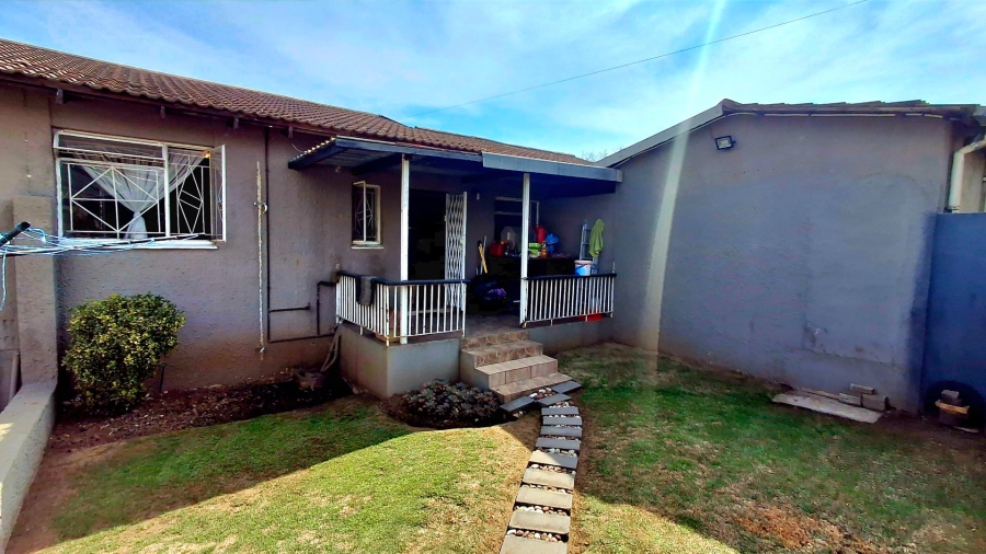3 Bedroom Property for Sale in Sasolburg Ext 10 Free State